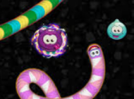 Worms Zone a Slithery Snake